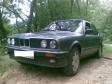 BMW 318, 1987  .  -  2
